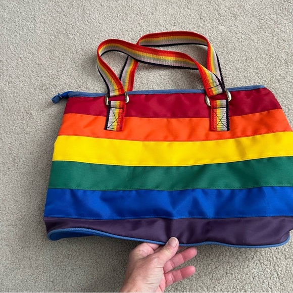 Vintage 1980s South Seas Specialties of Hawaii Rainbow Stripe Bag - Picture 3 of 9